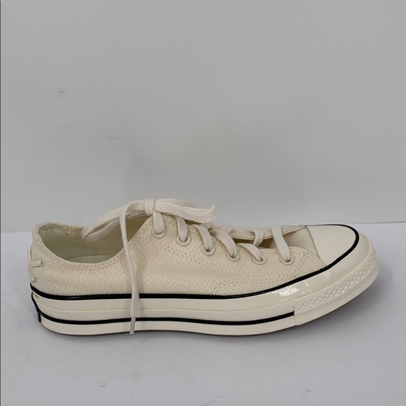 Converse Chuck Taylor low top canvas sneaker lace-up chevron ivory shoe new 10 - Picture 1 of 7